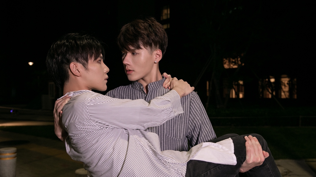 我是他的男盆友